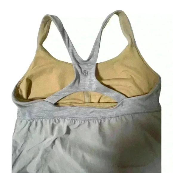 LULULEMON POWER DANCE TANK – SIZE 6 - Picture 9 of 10